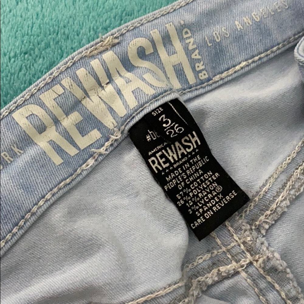 Super light washed skinny jeans